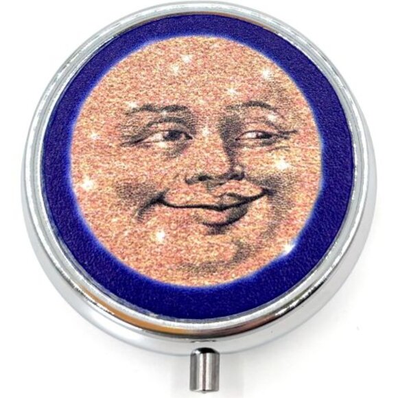 Vintage Retro Style Man in the Moon 3 Compartment Purse Travel Vitamin Pill Box - Picture 1 of 2